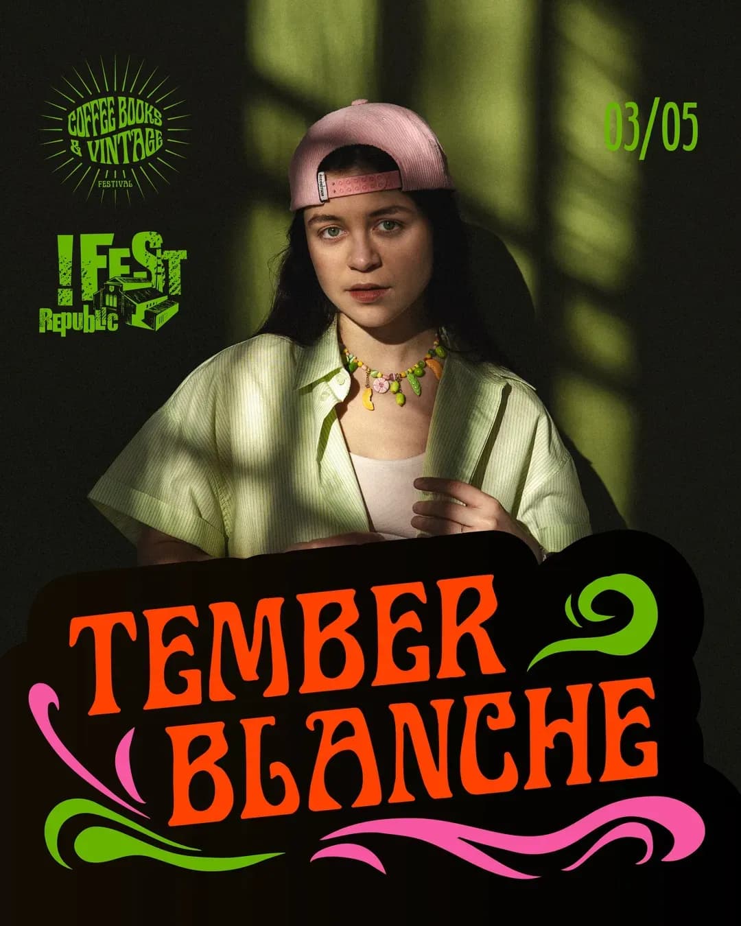 Tember Blanche на Coffee, Books & Vintage #8